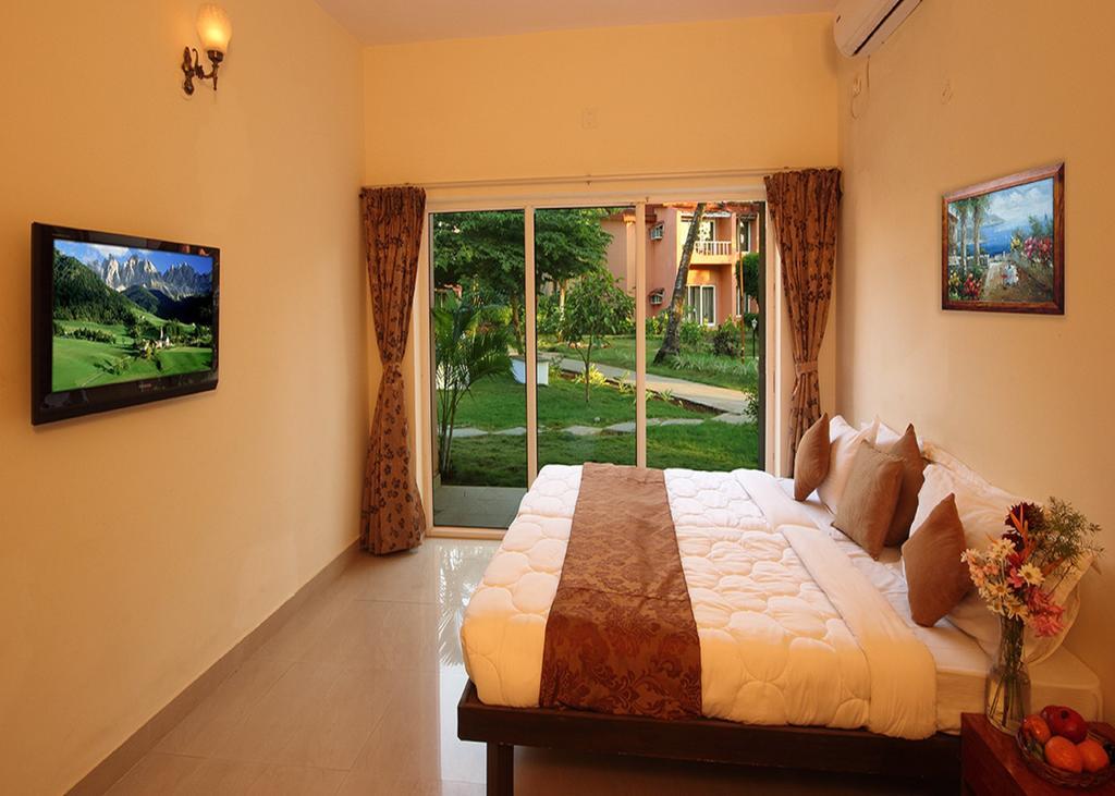 The Byke Old Anchor Beach Resort & Spa Cavelossim Exterior foto